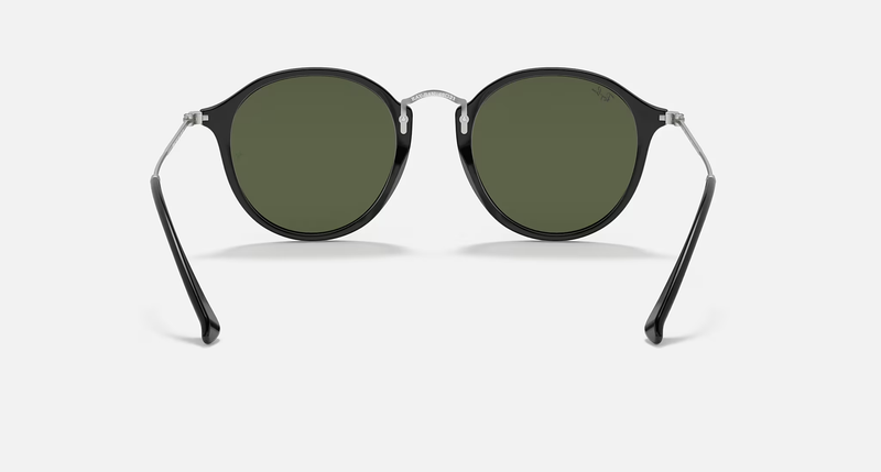 Ray-Ban Round Fleck Unisex Lifestyle Round Sunglasses
