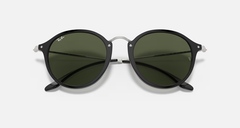 Ray-Ban Round Fleck Unisex Lifestyle Round Sunglasses