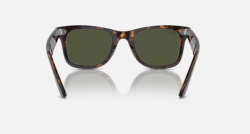 Ray-Ban Wayfarer Unisex Lifestyle Sunglasses