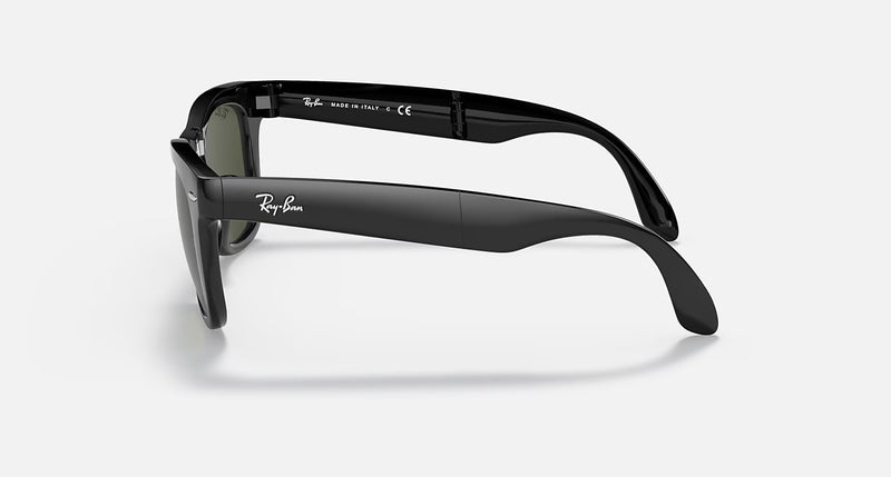 Ray-Ban Folding Wayfarer Unisex Lifestyle Sunglasses