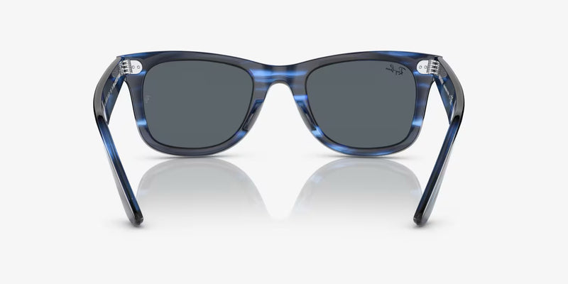 Ray-Ban Wayfarer Unisex Lifestyle Sunglasses