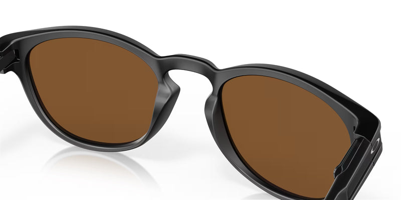 Oakley Latch Men Lifestyle Oval Sunglasses