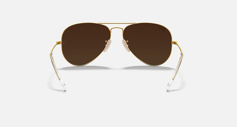 Ray-Ban Classic Aviator Unisex Lifestyle Sunglasses