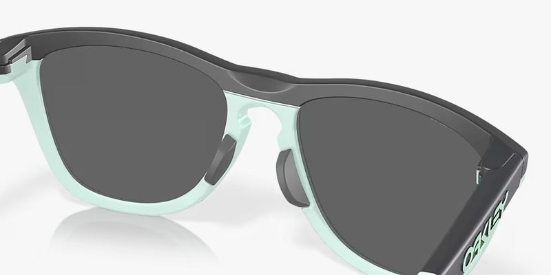 Oakley Frogskinks Range L Unisex Lifestyle Sunglasses