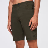 Oakley Base Line Hybrid 21 Men Lifestyle Short