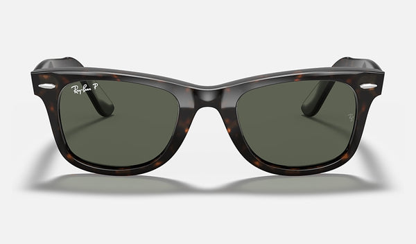 Ray-Ban Wayfarer Classic sunglasses in various colors with polarized and gradient lenses, featuring acetate frames and iconic logo.