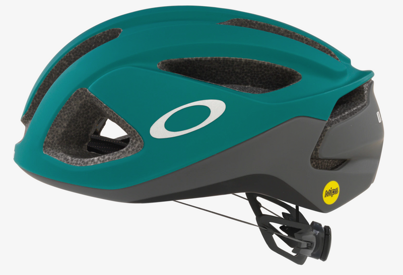 OAKLEY ARO3 MIPS Adult Unisex Cycling Helmet